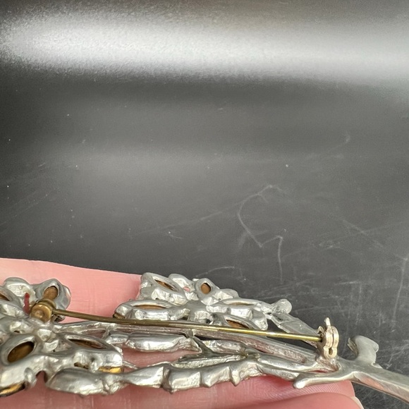 1930s Art Deco Czech Glass Pot Metal Flower Brooch Pin Foil Back Huge Nice Green - Picture 9 of 16